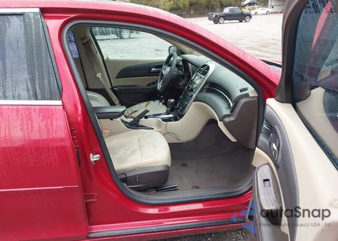 2014 Chevrolet Malibu 1Lt из США, поврежденный, VIN 1G11C5SL7EF229336